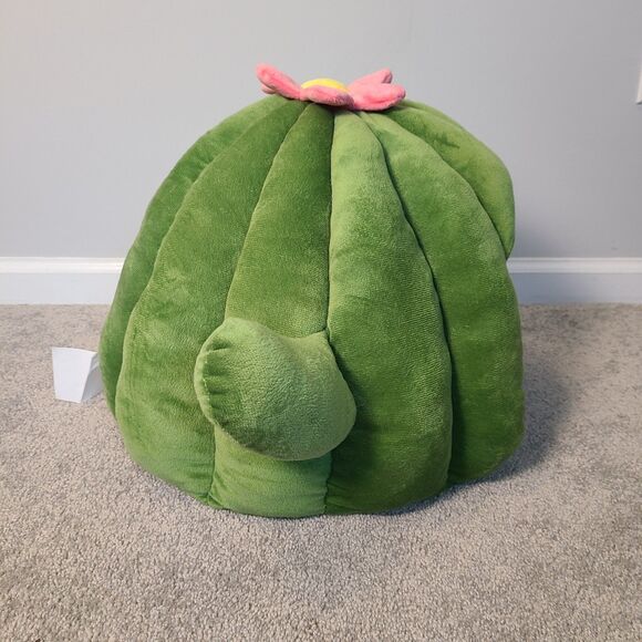 NEW Heart to Tail Plush Cactus Cat Dog bed - Unique Style, Made for Snuggling - Picture 13 of 13
